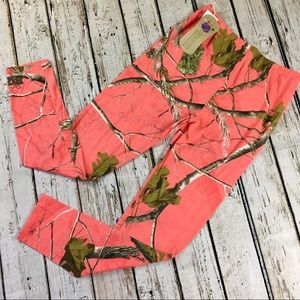 NWT Realtree Girl Zoey Legging XL Coral Camo Print